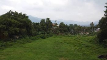 Tanah Subur Murah Pemandangan Bagus dekat Jalan Raya Puncak Bogor