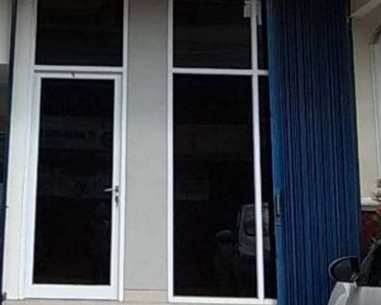 DISEWAKAN RUKO LANTAI 1 dan LANTAI 2