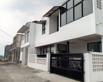 Rumah murah 2lt mewah super luas strategis bebas banjir aman nyaman