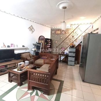 Jual cepat Murah komplek Puri Cipageran indah Cimahi harga 500 jutaan jarang ada