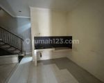 thumbnail-rumah-15-lantai-jalan-lebar-jual-cepat-bsd-griyaloka-10