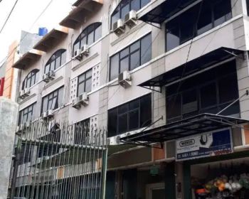 Di jual 5 ruko gandeng di kemayoran baru jakarta selatan