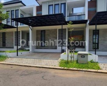 Rent Rumah: Rumah cantik di BSB