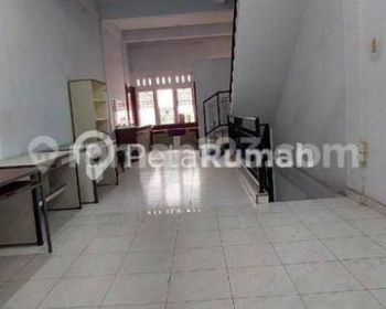 Ruko di Jalan pabrik tenun