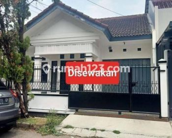 Rumah Cakep Modis Bikin Betah Penghuninya Yu Survey Taman Kopo Indah