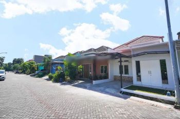 Rumah Strategis Dekat Stasiun Cisauk Harga All In Siap KPR J-14973
