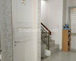 thumbnail-disewakan-rumah-2-lantai-sudah-furnished-di-karelia-village-3