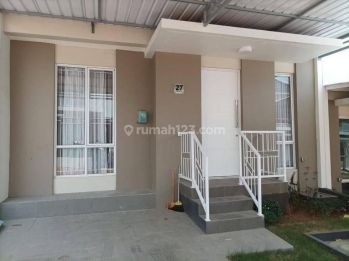 Sewa rumah 2 lantai di Paramount village semarang