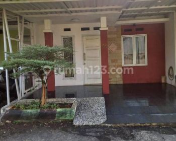 Rumah Siap Huni Lokasi Strategis di Jatimurni, Bekasi