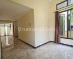 thumbnail-rumah-murah-2-lantai-semi-furnish-siap-huni-dekat-gwalk-di-puri-widya-kencana-7