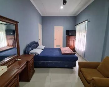 Rumah disewakan tahunan rumah ada full. furnished di Sentul City