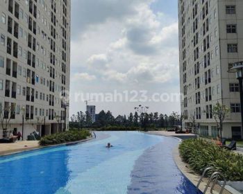 Penewa Tingggal Bawa Koper Apartemen Ayodhya Tangerang