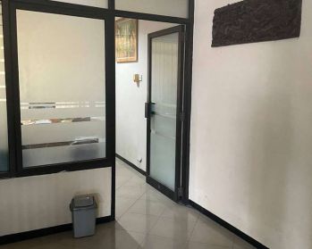 Dijual Cepat Lahan Luas Berisi Ruko, Kantor, Dan Gudang