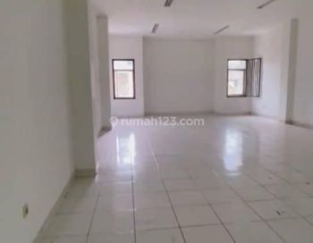 Ruko Strategis di Pusat Bisnis Area Sayap Alkateri, Bisnis Pasti Cuan