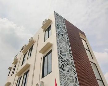 Kosan 18 Kamar dan 2 Kios Income 400 jutaan Samping Kampus UI Srt SHM