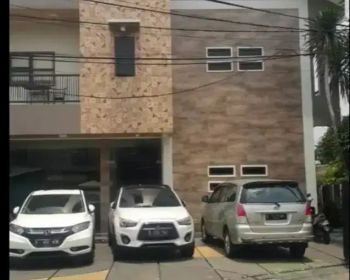 Kos eksklusif, expart, pemain sinetron, karyawan