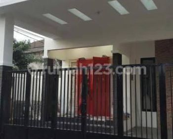 Sell Rumah: Sell Rumah: Cipete