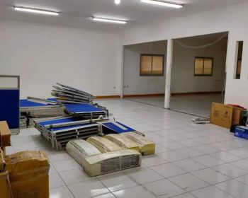 Gudang di Komplek Pergudangan 8 Jln Raya Perancis , Kosambi Tangerang