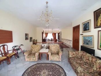 Townhouse Asri dan Lingkungan Nyaman di Daerah Ampera JakSel