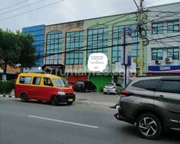 Di sewa kan ruko 3 lantai di pusat kota tangerang