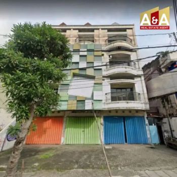 Disewakan Ruko 4 Lantai Lokasi Strategis Pusat Kota Surabaya