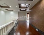 thumbnail-pondok-indah-house-for-lease-3