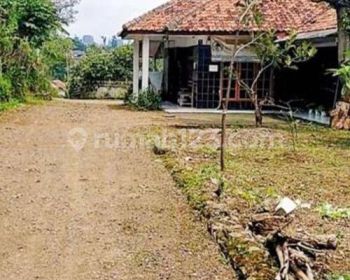 TANAH 2 HEKTAR BONUS 4 RUMAH CISARUA BANDUNG.