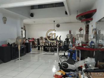 Rumah Hook Dlm Perumahan Asri Nyaman Aman Depan Taman Sektor 9