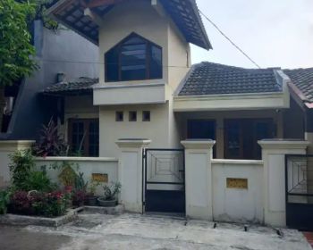 For Sale rumah di Villa Mutiara jombang
