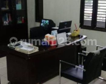 Ruko Bagus 3,5 Lantai Main Road Surya Sumantri, Bandung, dekat Setra Sari, Univ.