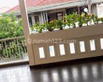 thumbnail-rumah-2-lantai-terawat-semi-furnished-renon-denpasar-bali-3