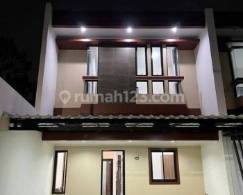 Rumah dlm CLUSTER  STRATEGIS TERMURAH di Jati Waringin Pondok Gede dkt TOL LRT