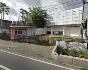 Disewakan gedung ex dealer motor di gamping