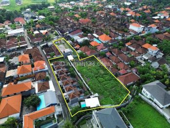 Tanah di Pererenan Canggu Sudah Ada 7 Unit Villa Dalam Lahan