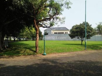 Tanah Cakep Posisi Strategis di Kemang Pratama Bekasi