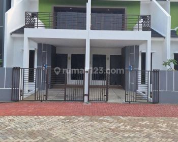 Rumah 2 Lantai Full Bangunan Lokasi Deket Lippo Karawaci