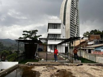 Disewakan Ruang Usaha Didaerah Dago Atas