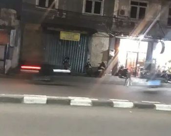 Cari kontrakan ruko ato rumah ada tokonya