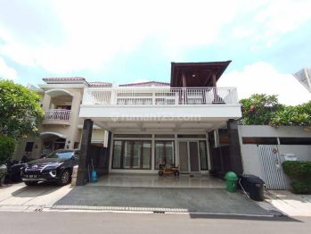 Rumah cantik minimalis termurah jarang ada di Jalan Pelangi Hijau  kelapa gading