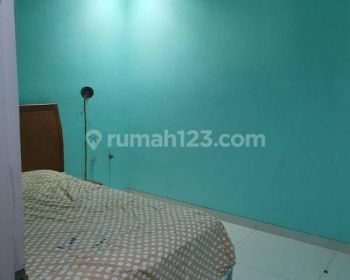 Jual rumah Taman Palem lestari