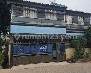 Rumah 2 Lt, Di Villa Pertiwi Depok Luas Dan Nyaman