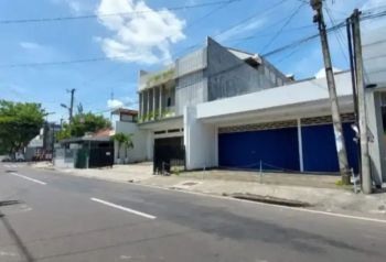 DISEWAKAN RUKO DEKAT TUGU JOGJA