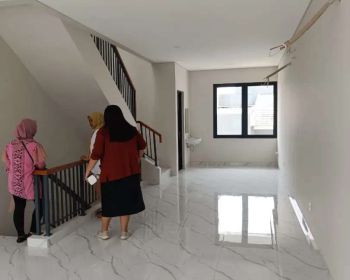 Disewakan Ruko 3 Lantai Di Kota Wisata Cibubur