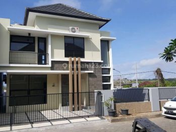 Dijual Villa Nusa Dua Bali Kondisi Terawat Dan Siap Huni