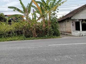 Tanah Dekat Pasar Bantul di Trirenggo Bantul Jogja Selatan