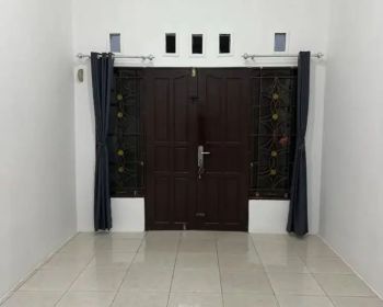 Disewakan rumah di Banjarmasin Kota, Jl. Perdagangan, Komp. HKSN
