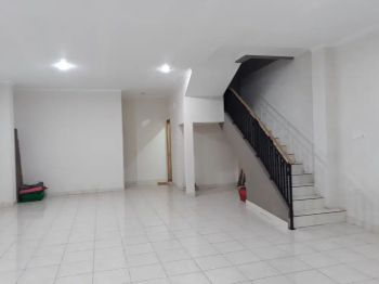 Dijual RUKO 2LT FULL BANGUNAN di pinggir Jalan Mangunsari Semarang