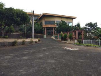 Jual Tempat Usaha/Resto di Tretes Prigen