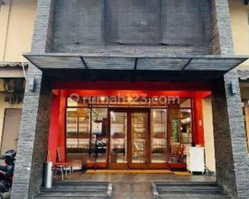 Dijual bangunan komersial di Kesehatan Bintaro