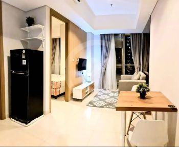 Sewa Apartemen Taman Anggrek Residence Full Furnished Lantai Sedang